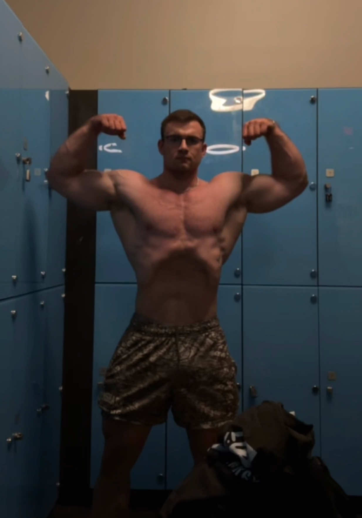 @Gymshark code SHOE10 #competition#roadtopro#bodybuilder#mensclassic#mensfitness 