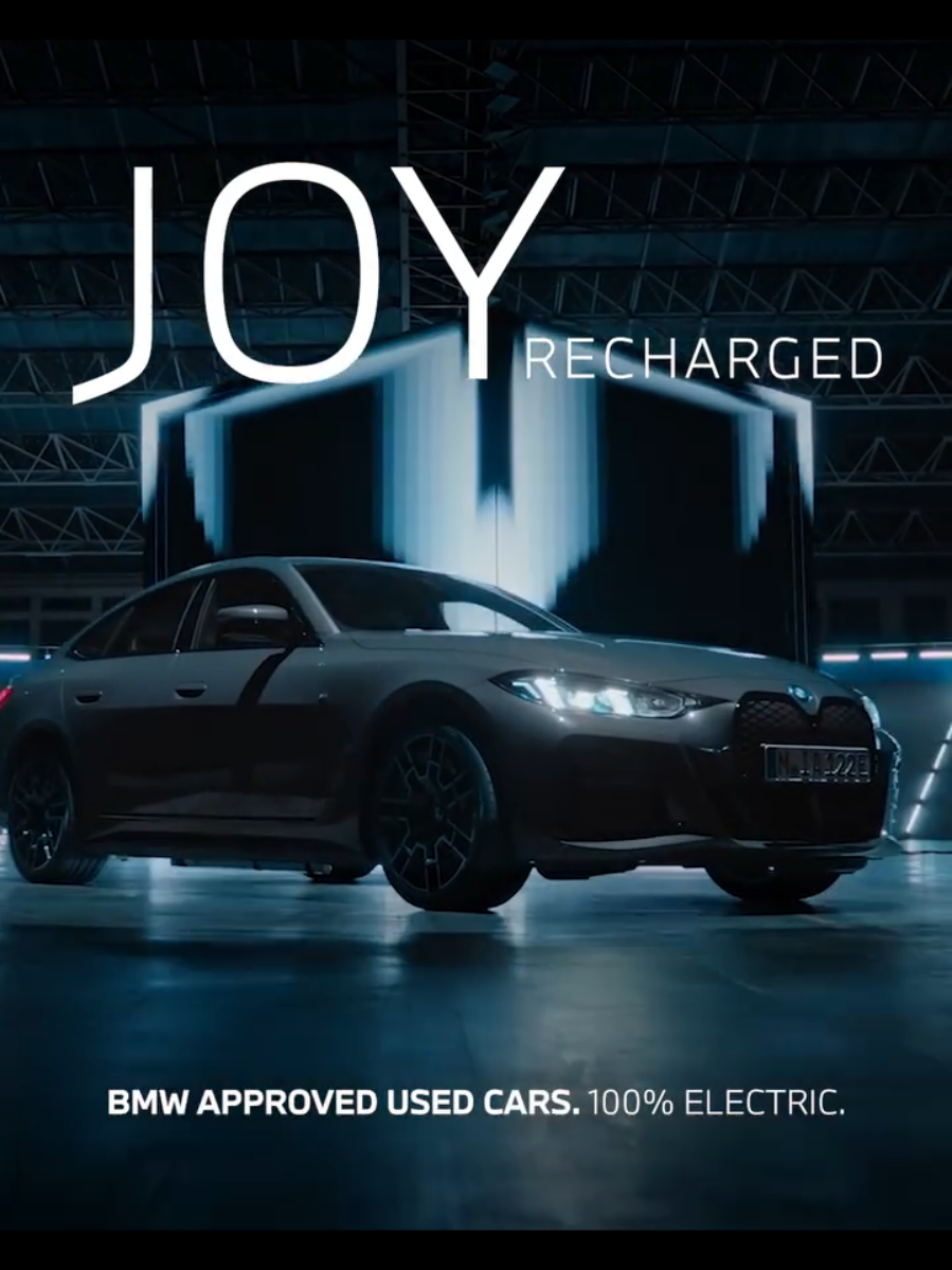 Electrify your senses.  Enjoy the balance of an 8-year/160 000km battery warranty when you drive a BMW approved Used Electric Vehicle at Prime -5 from BMW Financial Sevices.  Reach out to BMW Umhlanga for more information - 031 502 9800. 📞  T&C's apply.  #bmwumhlanga #bmwfinancialservices #bmwusedcars  #electricvehicles #primeminus5 