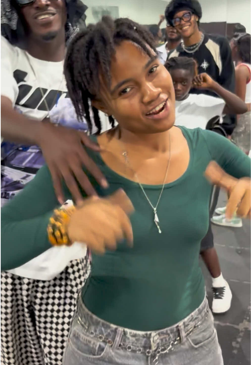 This Jam though🥹🥹❤️ DC: @DG X @DGLACADEMY  @DBEE BOY🤍🌴 