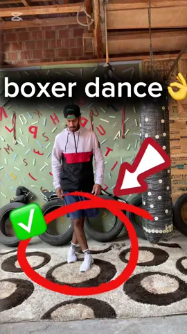 تعلم رقصه الملاكم الحقيقيه بأقل من دقيقه #boxing #mma #قتالات 