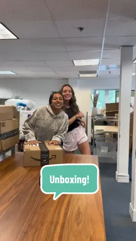 Unboxing time with maya reagan and liri! Thank you to Melanie and Tanya!  #thankyou #donations #nonprofit #community #unboxing 