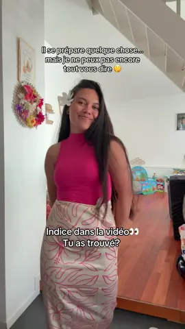 Nouveau chapitre qui démarre… ✨ Un indice s’est glissé dans la vidéo 🌺 👉 Ceux qui trouvent, venez en privé… mais faites vite ⏳  #mamanentrepreneure #nouveaubusiness 