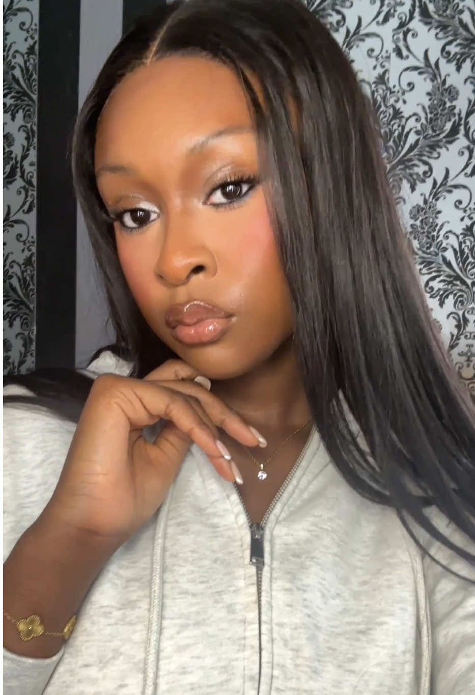 So sad …😞  @L'Oréal Paris UK  @L’Oréal Paris  #grwmroutine#grwmmakeup#Contentcreatorsmakeup#Makeupyhacks 