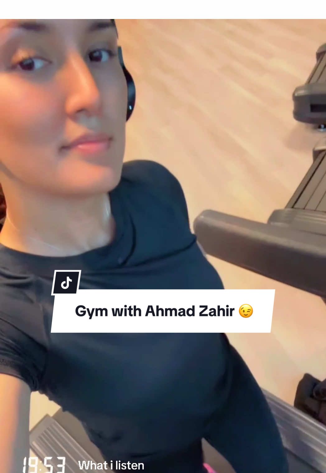 What I listen to while in Gym 😉 Ahmad Zahir 💜 #babysteps #gym #wednesday #healthyrecipes #ahmadzahir 