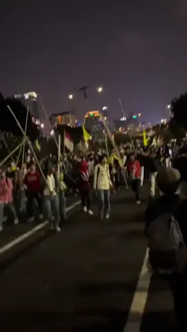 Berita Demo pada malam ini 😱😱 #demo #shorts 