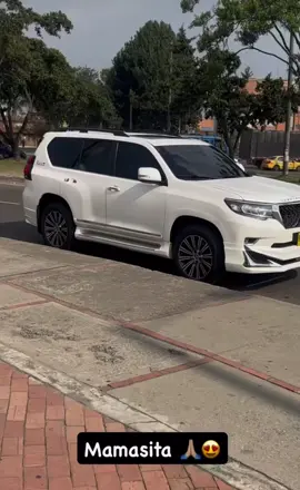 #landcruiser #toyotahilux #toyota #lomejordetiktok #fly 