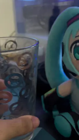 How miku recruits them #mikuhatsune #hatsunemikuvocaloid #hatsunemikuplush #vocaloidmikuhatsune #vocaloidmeme 