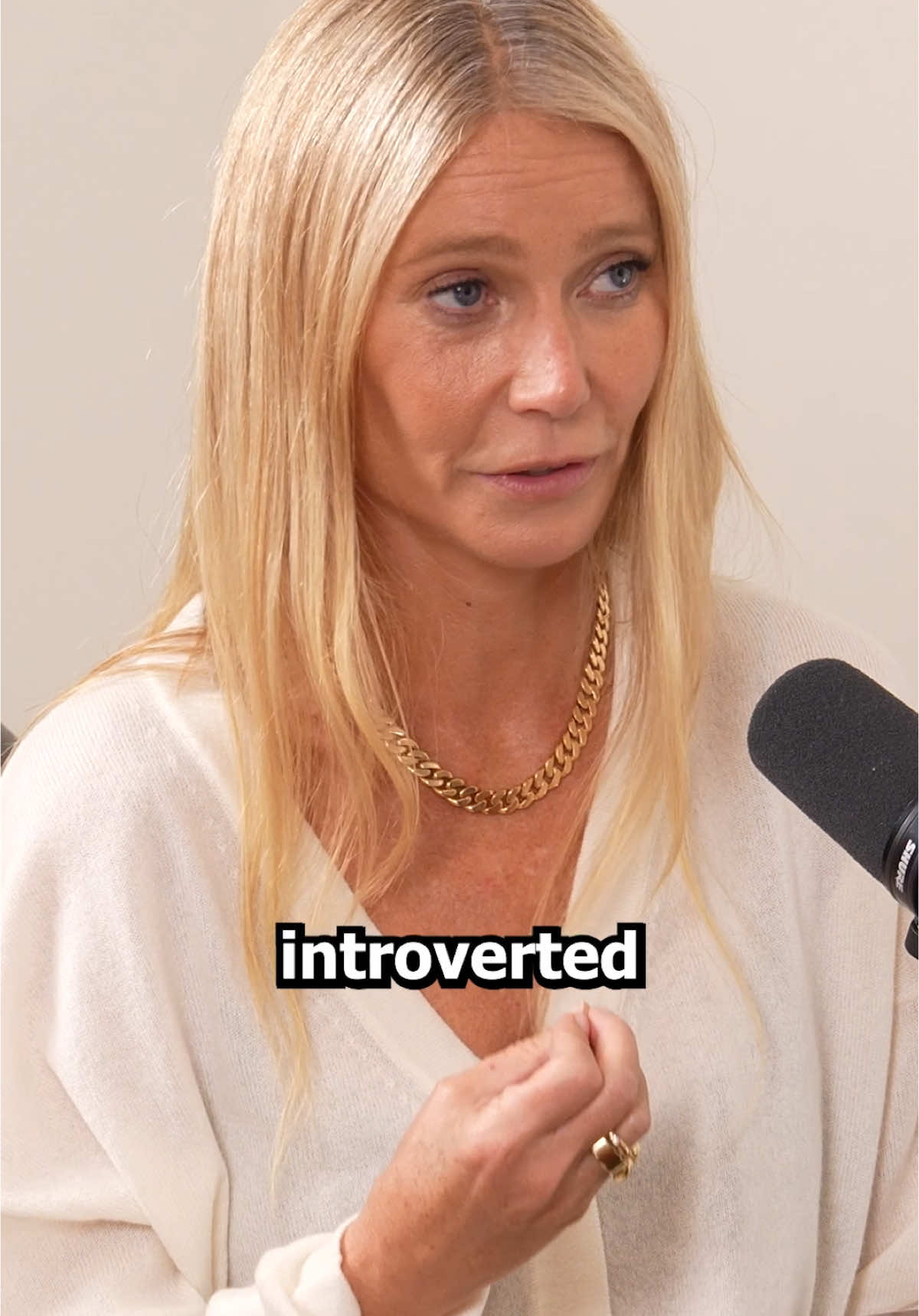 S6 EP14: Gwyneth Paltrow on the evolution of new media. #fashionpodcast #goop #thecuttingroomfloor #cuttingroomfloor #onlyonpatreon #patreon 