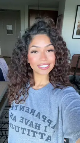 👩‍❤️‍💋‍👩