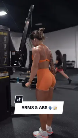 Arms & Abs 🎙️🧡 #arms #GymTok #voiceover #fitnessforwomen #fyp