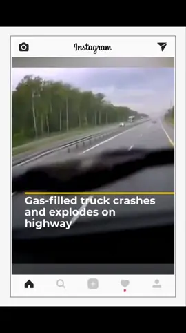 Video shows a truck carrying liquefied carbon dioxide crashing into a car carrier and exploding on a highway in Russia's Nizhny Novgorod region. At least one person was killed and two reportedly injured. #news #Russia #viral #foryou #trending 