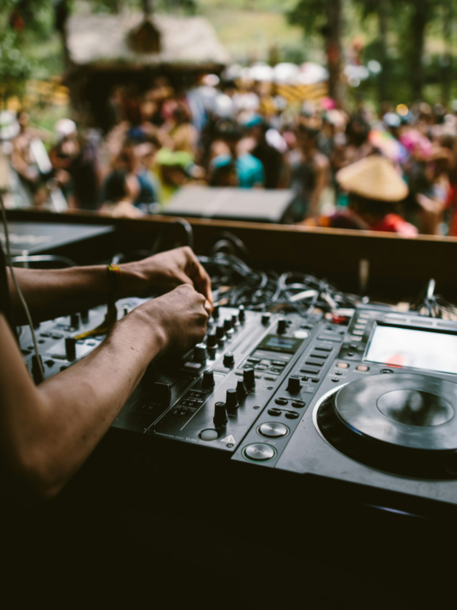 🎧🎧 ACID 🎧🎧 Party #letsgo Enjoy good music #djsam071 Mega #tunes and #goodvibes 