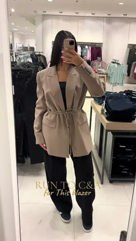 Must have for autumn 😮‍💨🤞🏽 #fyp #blazerstyle #outfitinspiration #autumnoutfits #virał 