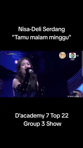 #stitch dengan @Faislcndr sesetia itu kan aku nonton #dangdutacademy7 , meskipun ditinggal ada orderan, tetep volume tv digedein biar kedengeran sampe dapur😆🤣 tapi tang bikin deg degan malam result sih, semoga bisa menampilkan yang terbaik buat #nisada7 ,, cayoo #indosiar #da7 