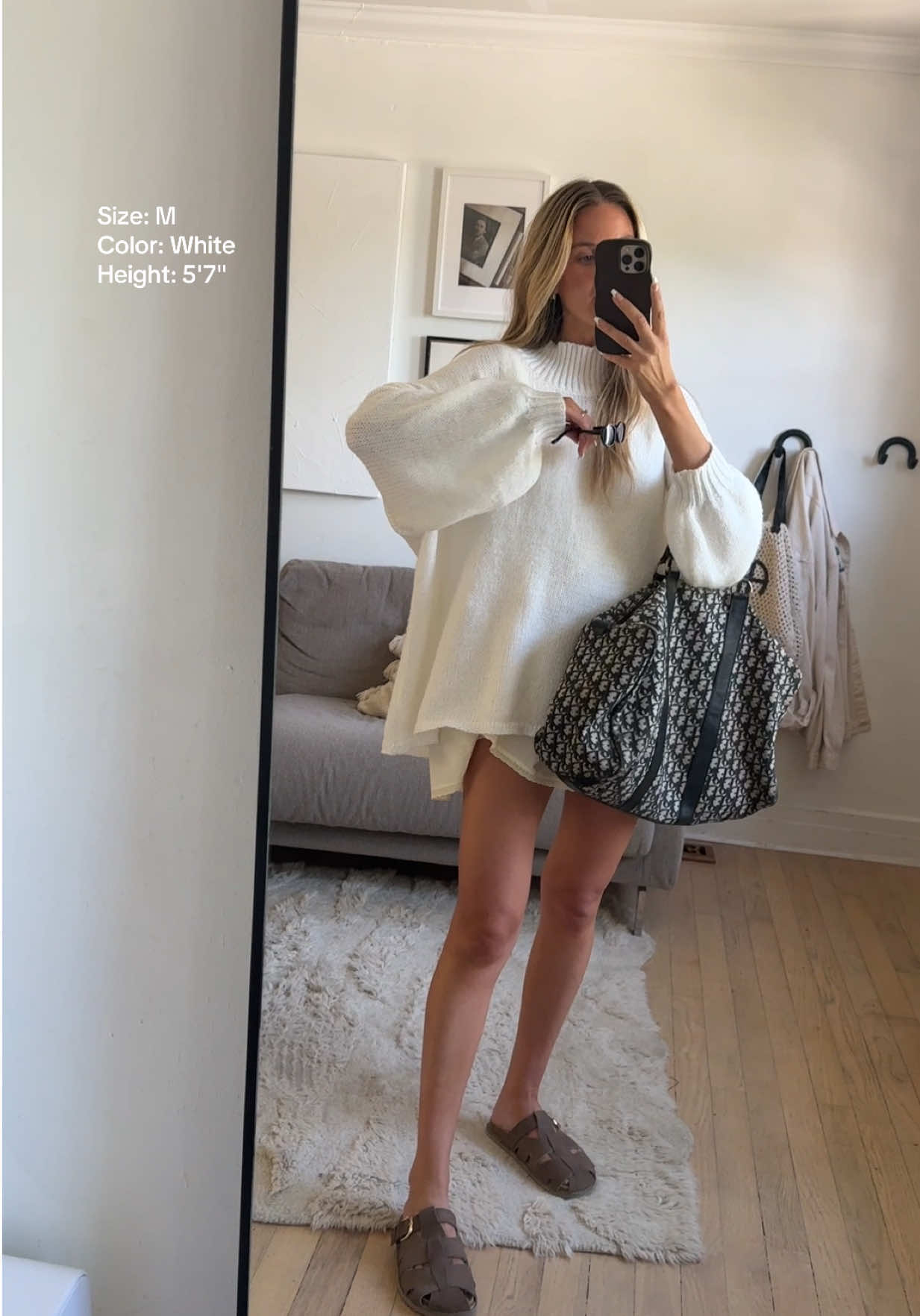 This one was easilyyyyy a keeper! Might need the khaki or grey too :) #falltrends #falloutfits #pinterestaesthetic #oversized #fyp 