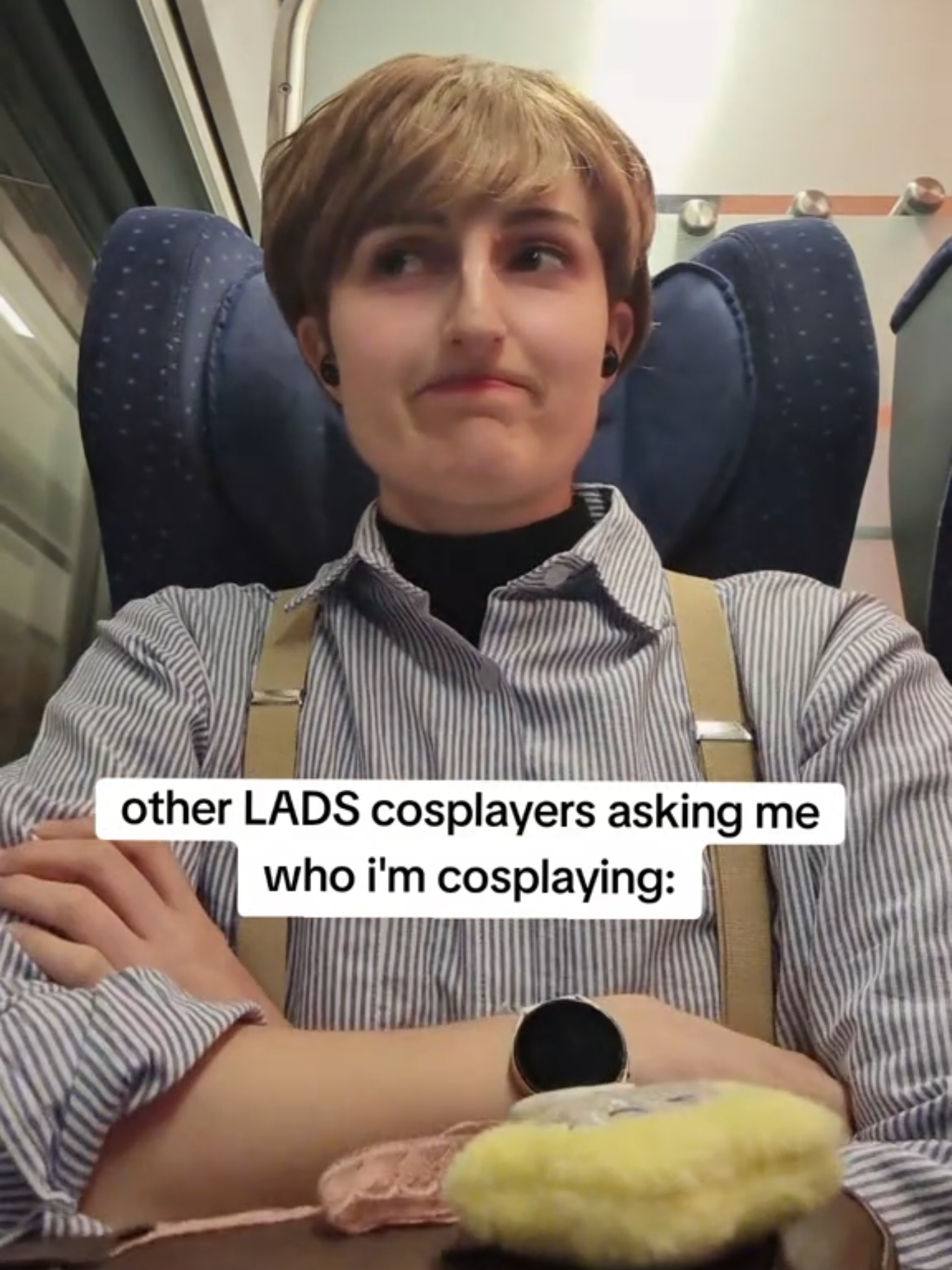 i was NOT getting recognized at gamescom 😭✋️ not even in front of the lads booth 😔 #jeremiahcosplay #loveanddeepspace #loveanddeepspacecosplay #xavierloveanddeepspace #恋与深空 恋と深空 @MoonYlvi🌙 @alyev. 