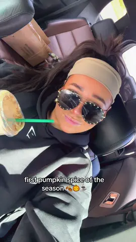 #starbucks #pumpkinseason #pumpkincoffee #pumpkinspicelatte #fall 