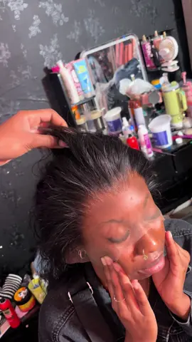 september bookings open 😍🤗🧡 #813stylist #floridahairstylist #wiginstall 