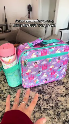 There’s never any room for much in regular lunchboxes but this one TOPS all expectations!! 🙌🏼 #lunchbox #kidslunchbox #kidslunchideas #tiktokshopblackfriday #tiktokshopcreatorpicks 
