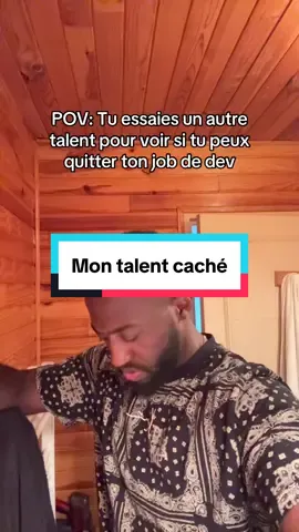 C’est quoi votre talent ? Parce que je n’ai clairement pas trouvé le mien 😂 #developer #codingmemes #devlife #jobsearch #programminghumor 