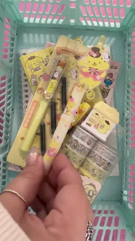 Cuando cuestionan mis compras de papelería bonita 💪🏻 ✨Todos somos Beto✨ #compras #papeleríabonita #pompompurin #humor #sanrio 