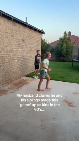Hitting each other with tennis balls and calling it a game really screams 90’s kids 🙄😆