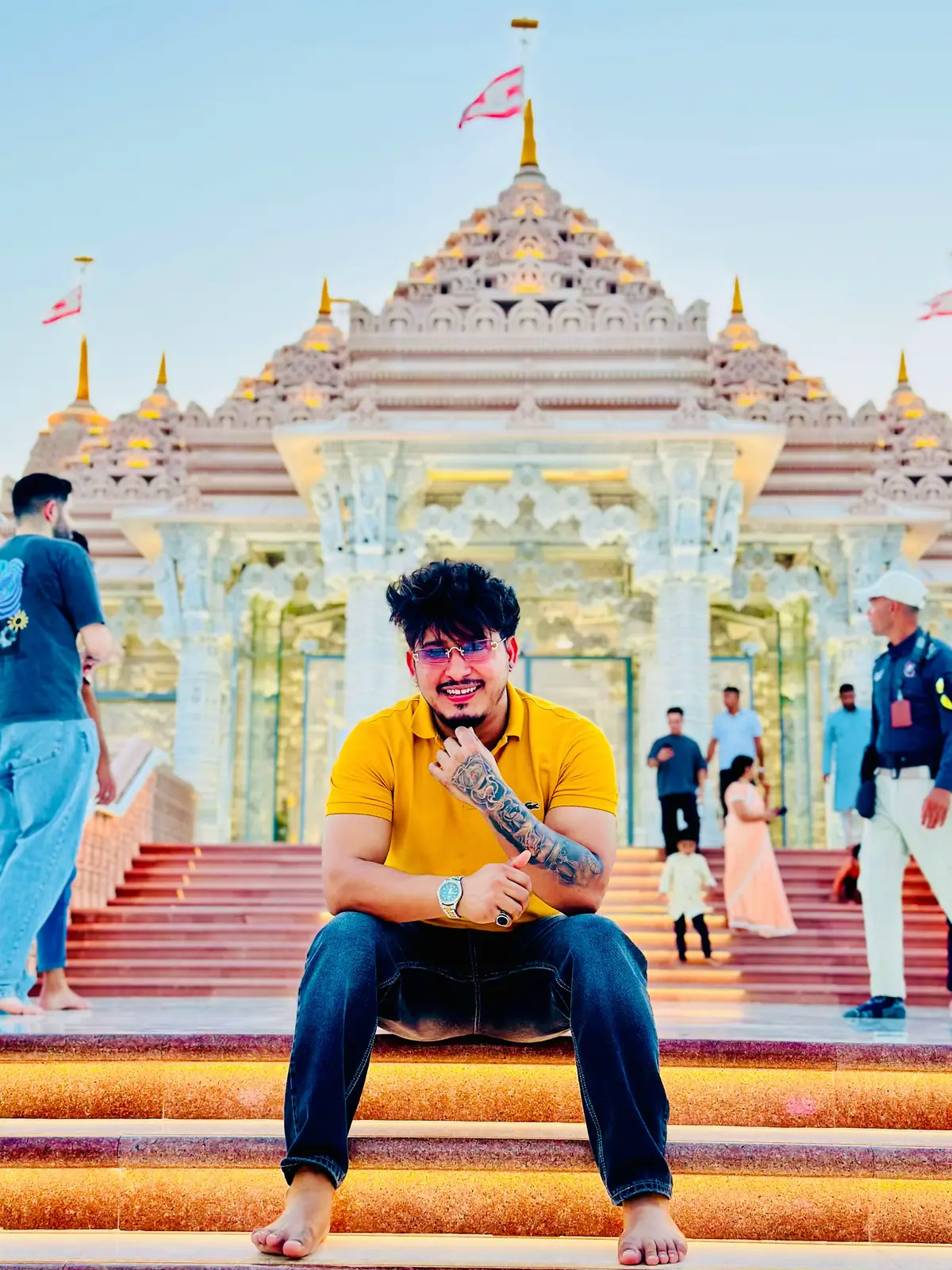 God is one ☝️❤️#fypシ゚viral #foreverlove😍😇 #be happy always 🙏@AliUAE😊 @M̐ṛ..𝘈ŰلᏞ𝘈 @Nachater Singh @@$Kumarmp @Mr___Bains🇱🇺🇪🇺 