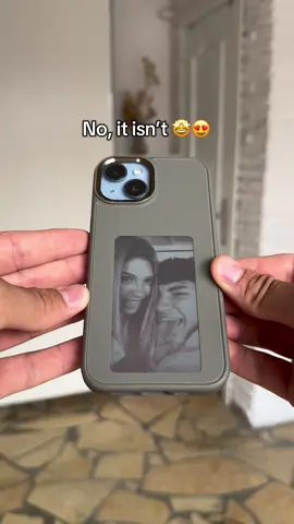 If you have an iPhone, you need this case 🤩😍 #case #digitalcase #iphonecase #caseiphone #gift 
