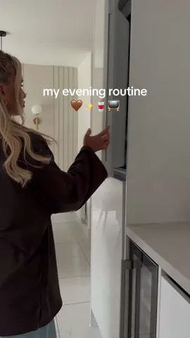 My little evening routines are so much better with @T R I P ✨🥤 #myeveningroutine #tripdrinks #slowevenings #eveningroutinevlog 