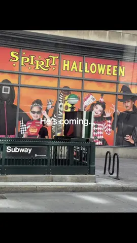 Spirit Halloween absorbs the soul of whatever store was previously there #halloween #bigdihrandy #comeback #spirithalloween 