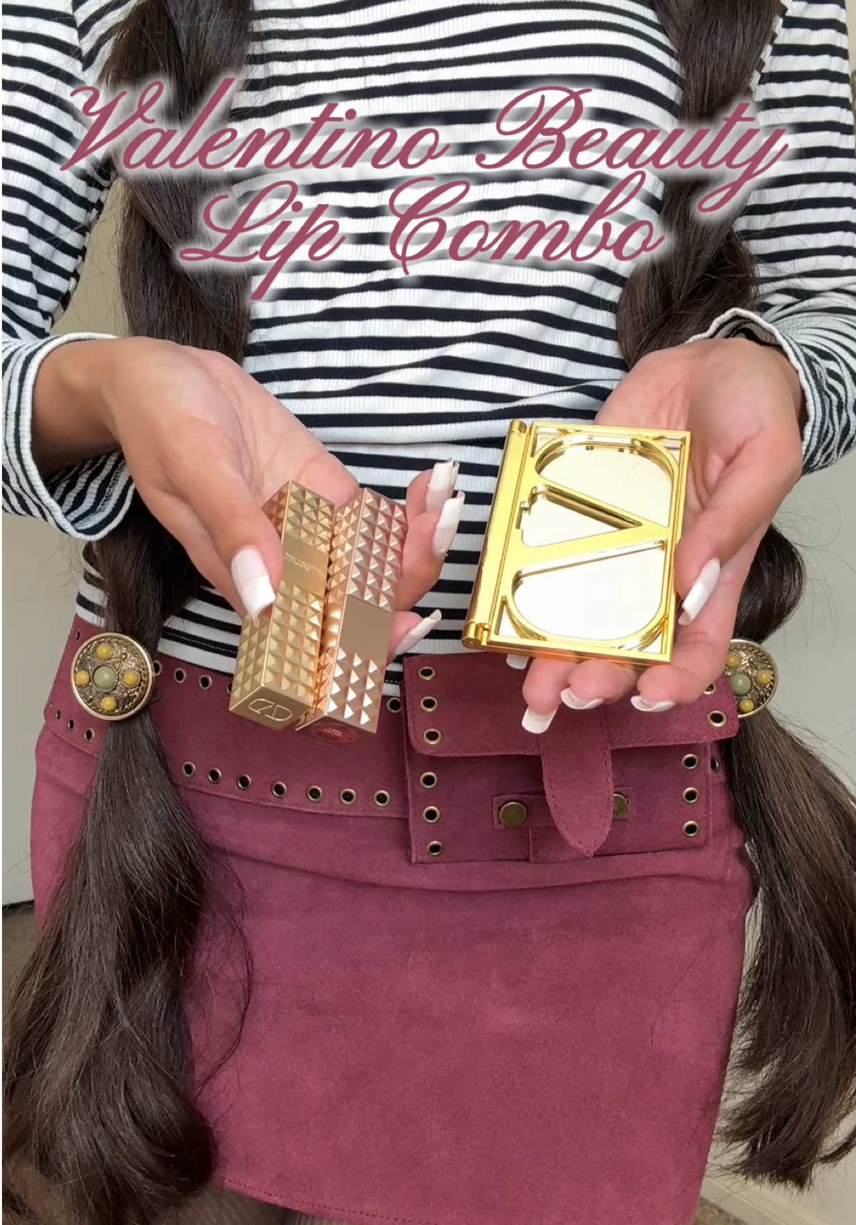 Prepping my fall lip combo early with @Valentino.Beauty Spike Valentino Disco Balm and Matte Lipstick 💜 #giftedbyvalentinobeauty #SpikeValentinoDiscoBalm #SpikeValentino @sephora 