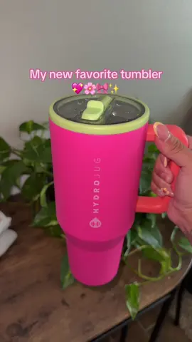 My favorite tumbler💖🎀✨ #fyp #hydrojug #haydration #tiktokshop #foryoupage 