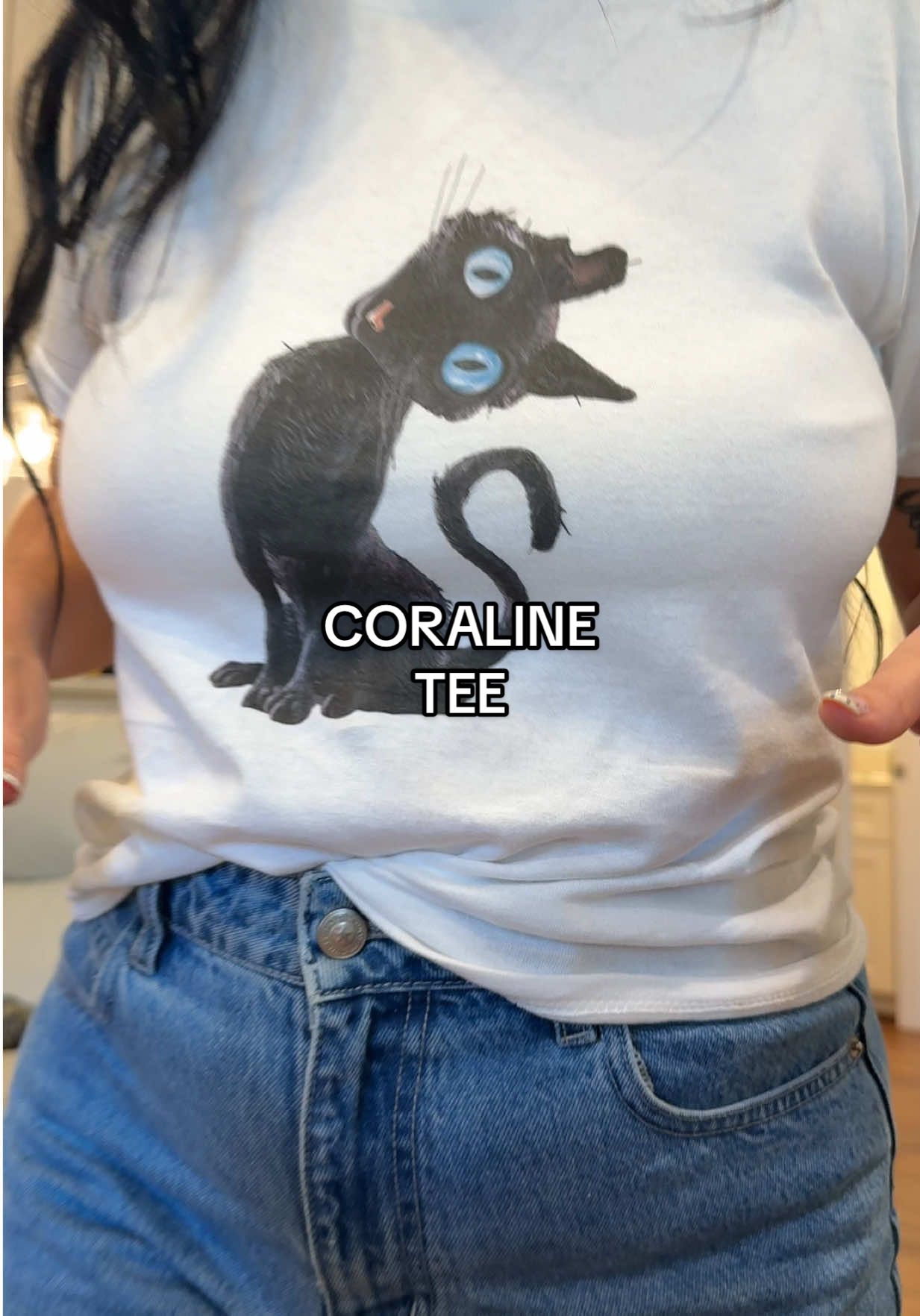 it’s sooo spooky too 🐈‍⬛ #halloweentee #babytee #spookyseason #fallfashion #fashionfinds 
