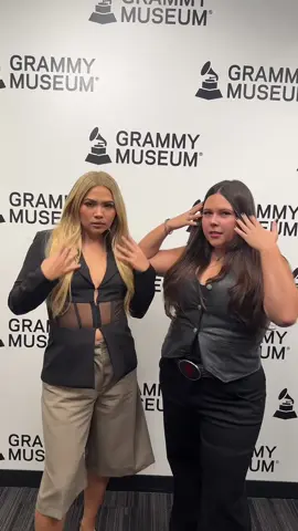 Your fav power lesbian duo 😌💅🏼 @Gigi Perez #wlw 