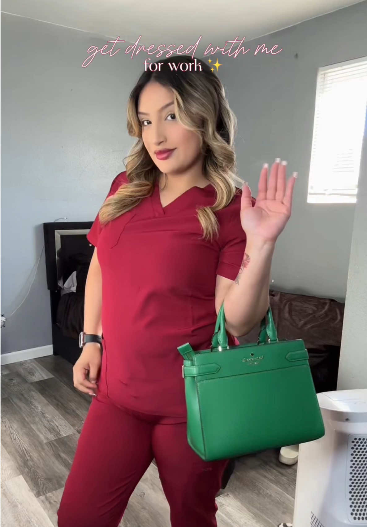 New favorite set of scrubs 😍🤌🏼 #medicalfield #scrubs #fypage #scrubslife #tiktokshopfinds 