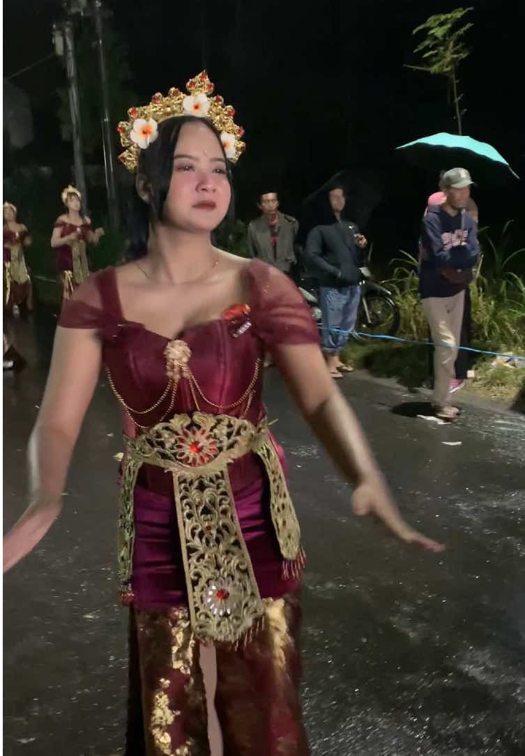 Kevana aslinya pemalu #dancercantik 