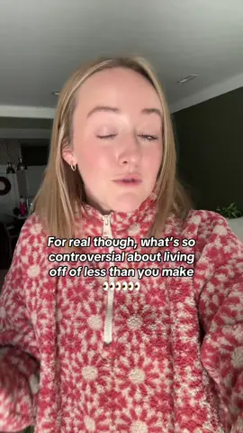 I know I’m opening the door for hate and debate here 😅 but for real, why do people hate him and his advice so much? My hot take on this is it’s because his plan forces you to do the hard work and actually turn your situation around rather than using debt as a crutch your whole life 😬😅 It seems like most people want a quick fix and as little inconvenience as possible #daveramsey #moneytok #finances 