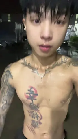 3h sáng vẫn làm nè!!!