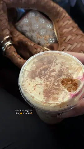 🙂‍↔️!! #psl #fallmenu #pumpkin #pumpkinseason #happy #coffee #fyp #foryoupage #aesthetic #yummy #morningroutine #viral 