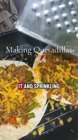 Quesadillas 🔥 My way🇬🇲 sometimes you just gotta adapt and make due with whats a round you !  P.s - Living in Gambia but missing some American foods? 👀 Don’t worry, I got you! I’ll be sharing a food series where we cook both Gambian classics 🇬🇲 and American favorites—using what’s actually available here. Think comfort food, made simple.  #FoodWithATwist #AdaptedKitchen #FlavorsAcross #madeingambia #quesadilla 