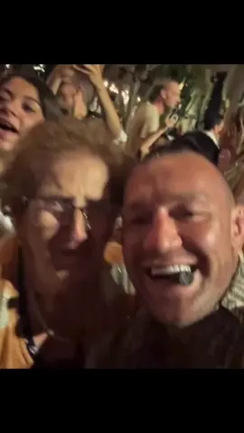 conor😂 #conormcgregor #UFC #mma 