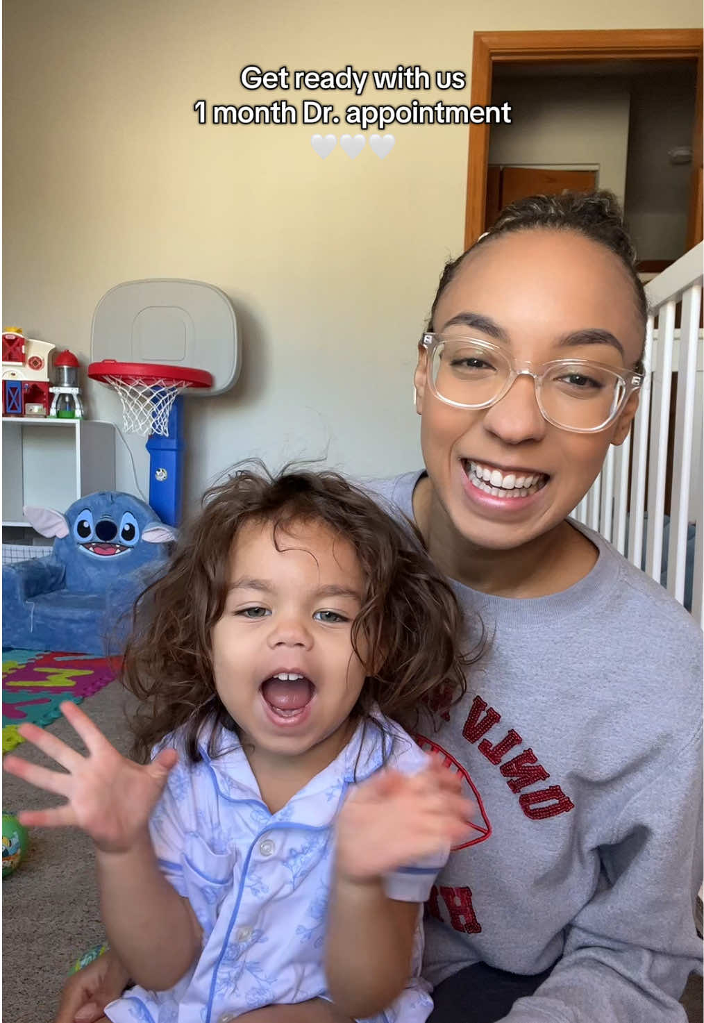 She calls dresses “princess” 😂👑 #grwm #toddlersoftiktok #momlife #newborn #Vlog 