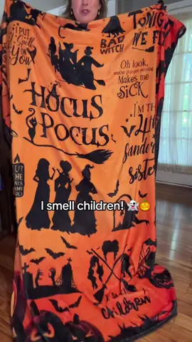 #hocuspocus #halloweenblanket #hocuspocusmovie #cozyblanket #Inverted 