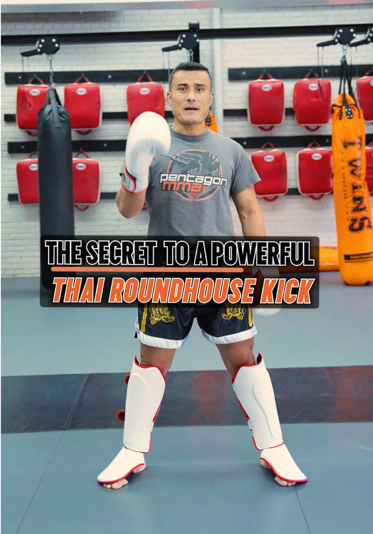 The secret to a powerful THAI ROUNDHOUSE KICK👌 #muaythai #mma #martialarts #fightsports 