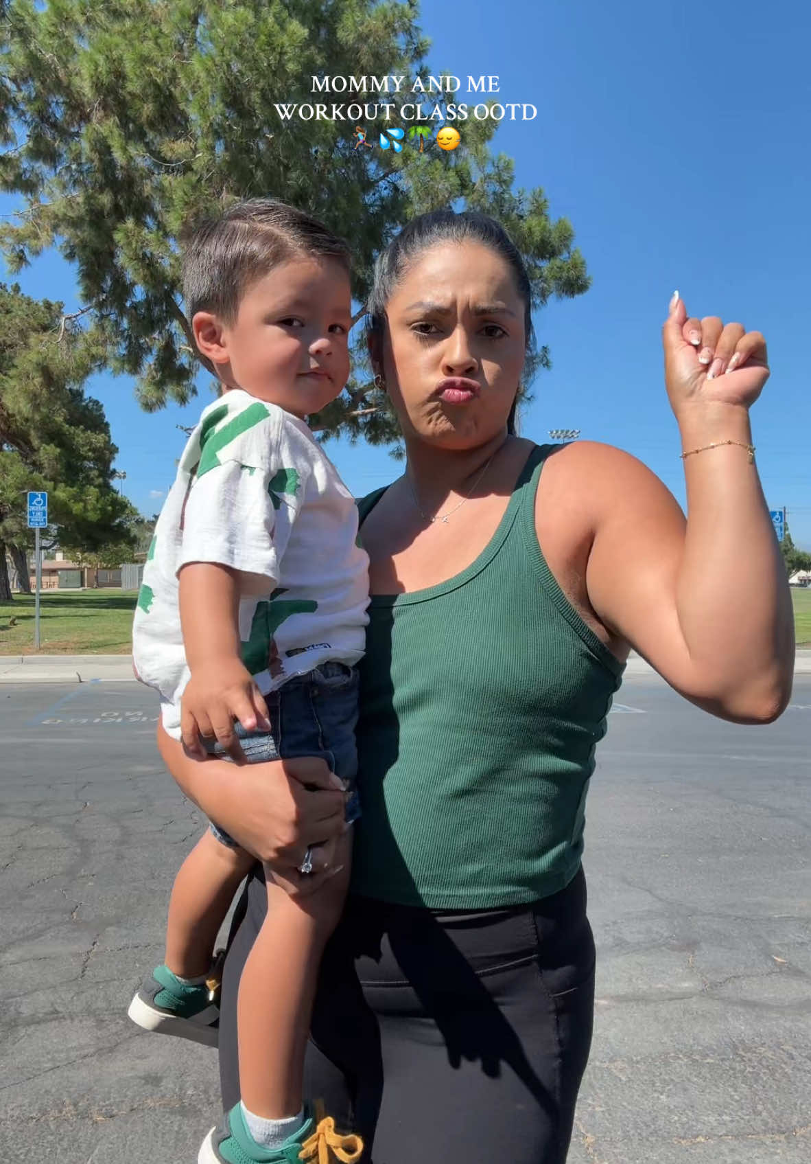 Workout for mom then park for zaiah, it’s a win win🙂‍↕️🫶🏽 #MomsofTikTok #toddlermom #workoutoutfit #momsunder30 #toddlersoftiktok 