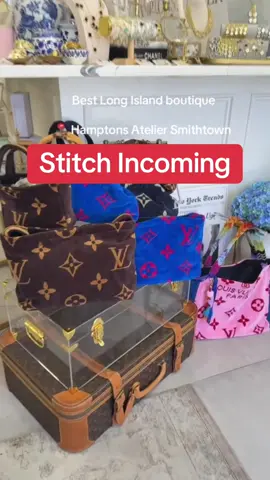#stitch with @CEOjuliana inquiring minds want to know #longisland #smithtown #boutique #designerbags 