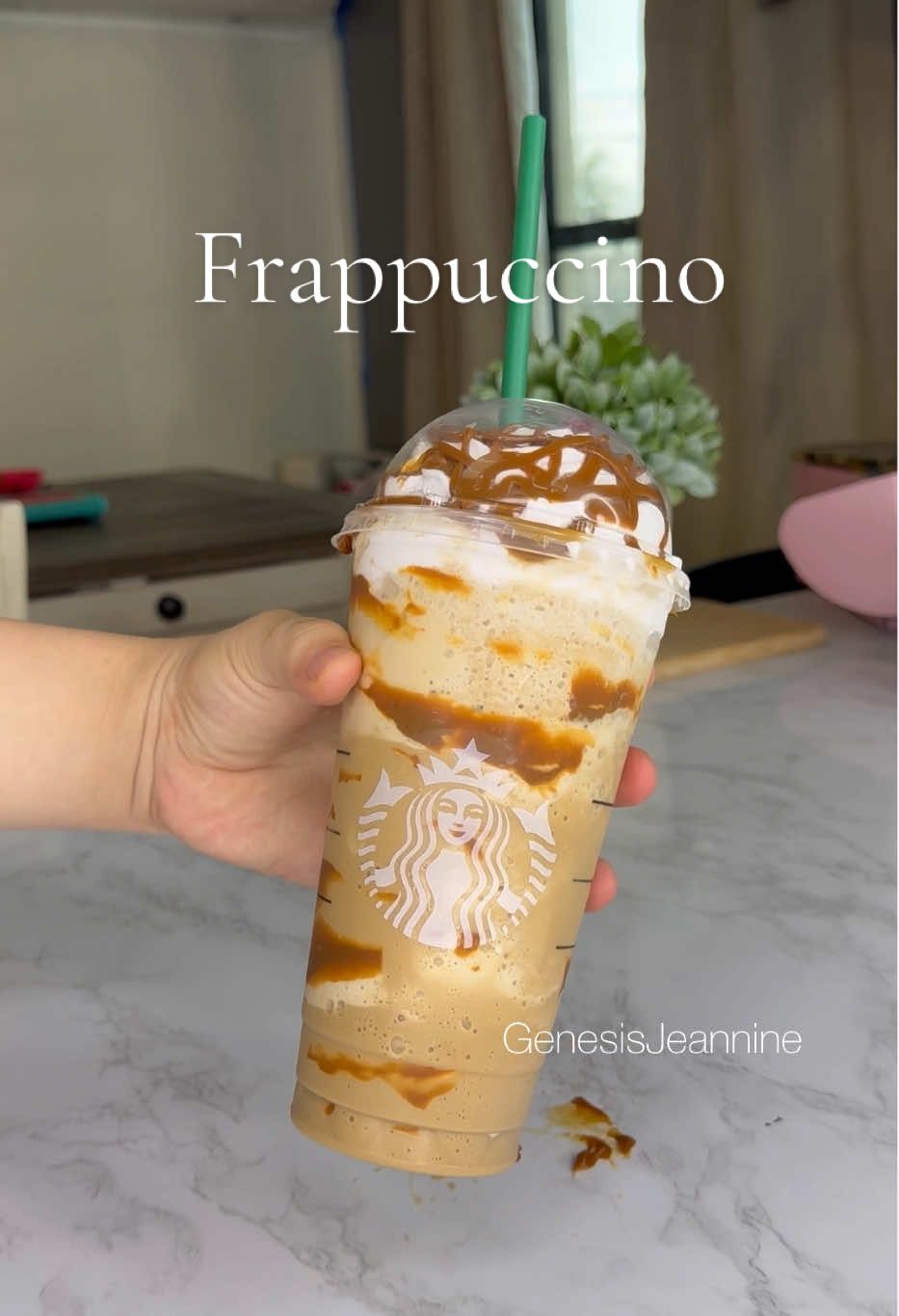 Haciendo un Frappuccino en casa 🏠 ☕️                                                            -                                                              -                                                      -                                                                                                                      -                                                            - Frappuccino #frappuccino #frappe #Recipe #icecoffee #fyp 