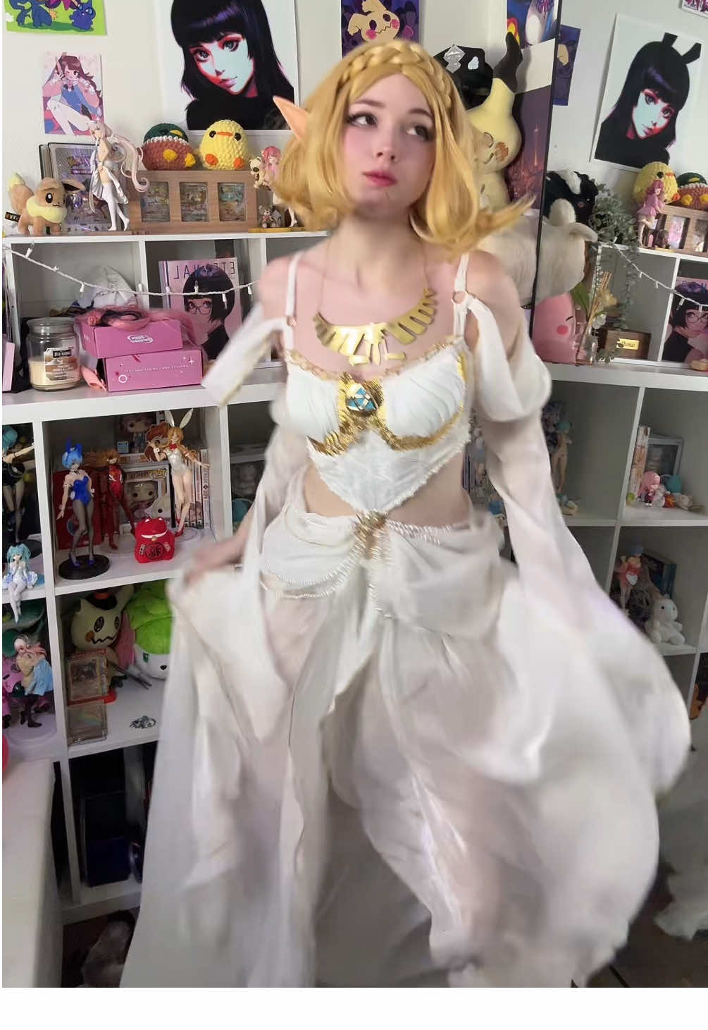 keep rolling :3 #zeldatotk #totk #zeldacosplay #mobbunny #lolyomie 