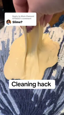 #CarpetCleaner #CleaningHack #UpholsteryCleaner #Stains #CleanTok 