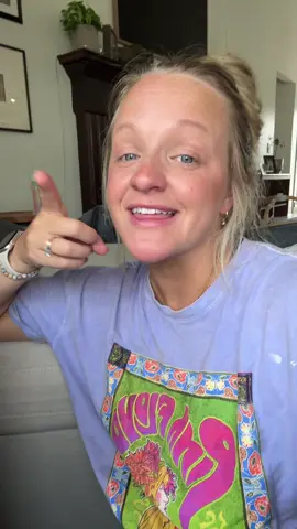 Hiiii…anyone want to think about what you’re thinking about with me? 🙋🏼‍♀️ #postpartum #postpartumjourney #MentalHealth #ppd #fyp 